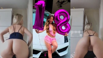 Melody vídeo vazado pelada de quatro exibindo o cuzinho e a buceta