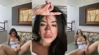 Nicks Vieira cantora do Poxa Crush pelada masturbando a buceta