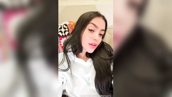 MC Mirella toda feliz dando seu cuzinho quente pro Dinho