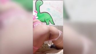 Bekyourluvz Privacy de quatro piscando o cuzinho e mostrando a bucetinha