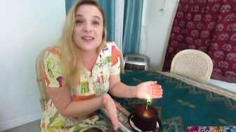 Perdendo o cabaço enteado virgem ganhando um sexo surpresa da madrasta