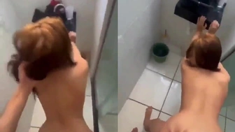 Video de incesto ruivinha fodendo com irmão de pé no banheiro