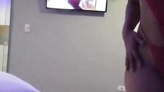 Alice Maciel vazada com lingerie safada com seios de fora