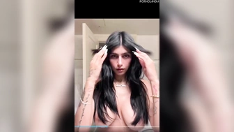 Nudes da Mia Khalifa depois de ter se aposentado dos filmes