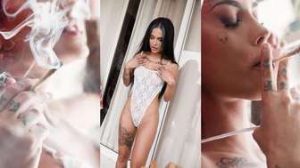 Tati Zaqui safada fumando maconha toda peladinha no Privacy grátis
