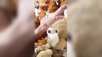 Ex Panicat Aricia Silva peladinha toda safada