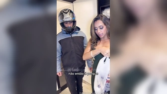 Isabela da Fada Prazeres mamando entregador de pizza