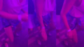 Gataaasp telegram sem calcinha roçando a bunda no pau na balada