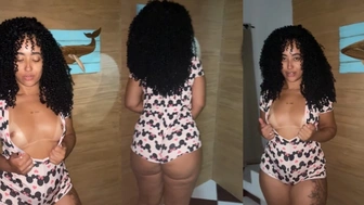 Pati Maia porno amador mostrando os peitos naturais bem safada